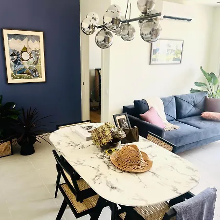 Picasso Apartment